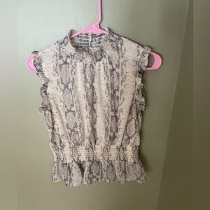 Japna Snake print size large Junior top